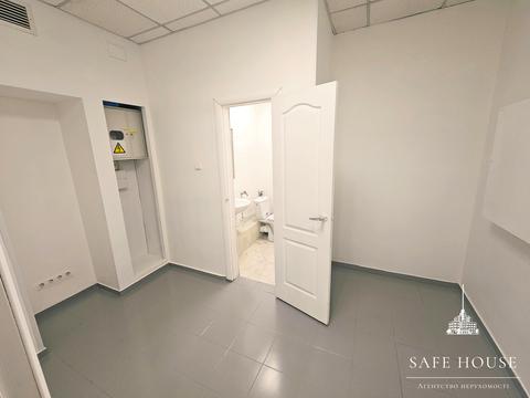 комерційна за адресою Романа Шухевича просп. (Генерала Ватутіна), 2-А