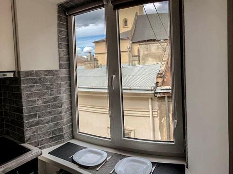квартира за адресою Староєврейська вул., 4