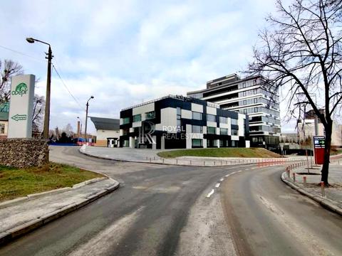 коммерческая по адресу Зоологическая ул., 5
