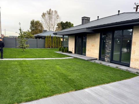 дом по адресу Іванковичі