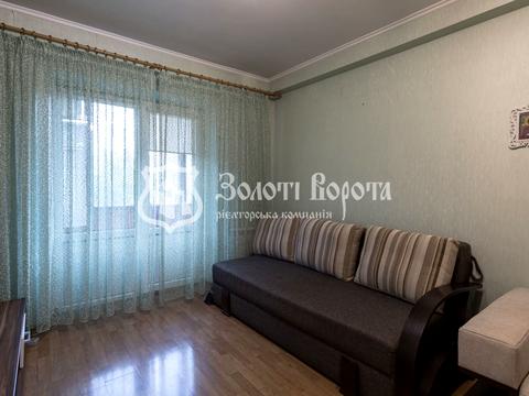 квартира за адресою Дніпровська набережна вул., 9-А