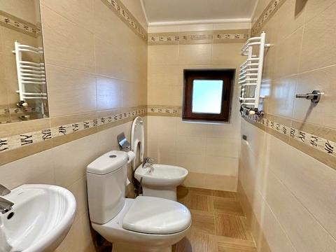 дом по адресу 22-го Января ул.