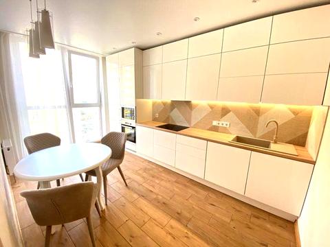 квартира за адресою Драгоманова вул., 2