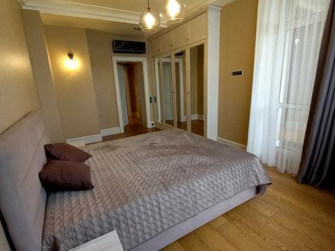 квартира по адресу Леси Украинки бульв., 7-А