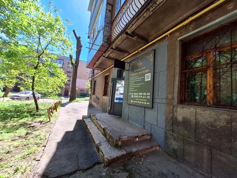коммерческая по адресу Металлургов просп., 5