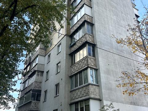 квартира за адресою Ревуцького вул., 35