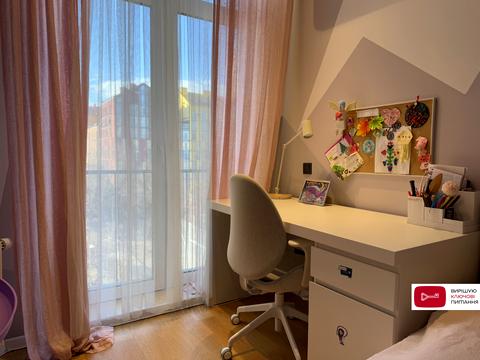 квартира за адресою Регенераторна вул., 4 к17