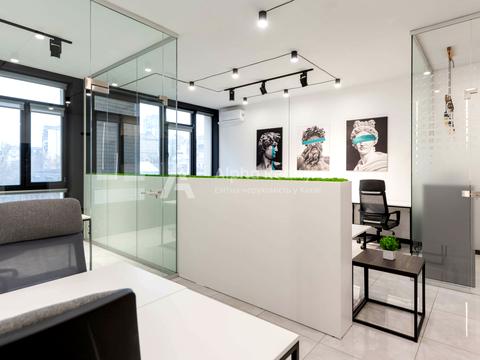 коммерческая по адресу Жилянская ул., 68