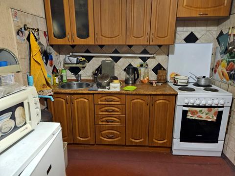 квартира за адресою Анни Ахматової вул., 6