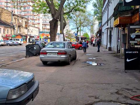 комерційна за адресою Пантелеймонівська вул., 101