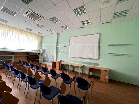 коммерческая по адресу Бориспольская ул., 19Б