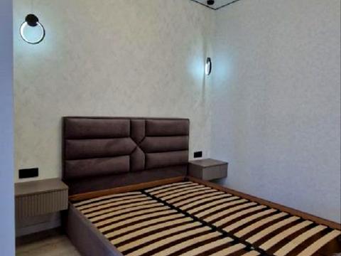 квартира по адресу Краснова ул., 3/60