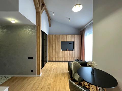 квартира за адресою Чорновола вул., 155