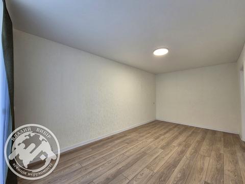 квартира за адресою Космонавтів просп., 10