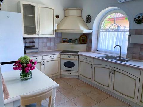 будинок за адресою смт. Козин, Старокиївська вул.