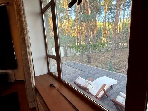 будинок за адресою Кленова