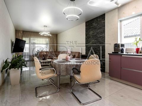 дом по адресу Київська