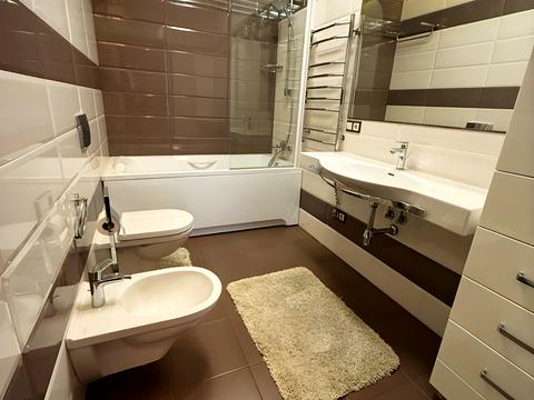 квартира за адресою Київ, Замковецька вул., 106-А