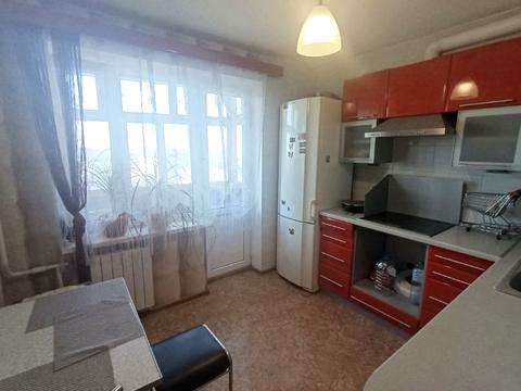 квартира за адресою Академіка Булаховського вул., 24