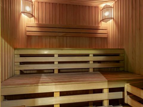 дом по адресу Демидівська ул., 1