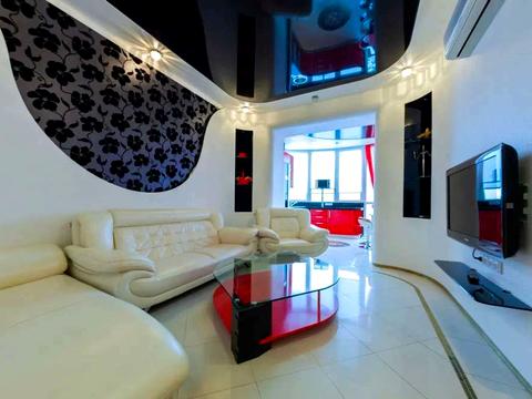 квартира по адресу Владимира Ивасюка просп. (Героїв Сталінграду), 8