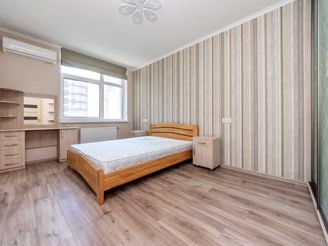 квартира за адресою Родини Крістерів вул., 20-А