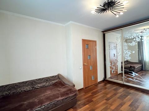 квартира за адресою смт. Авангард, торгова, 5