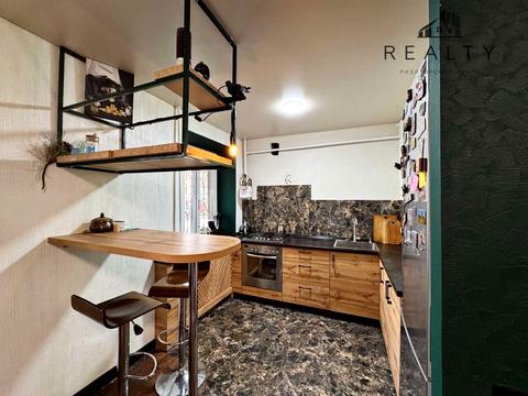 квартира по адресу Нижнеднепровская ул., 4