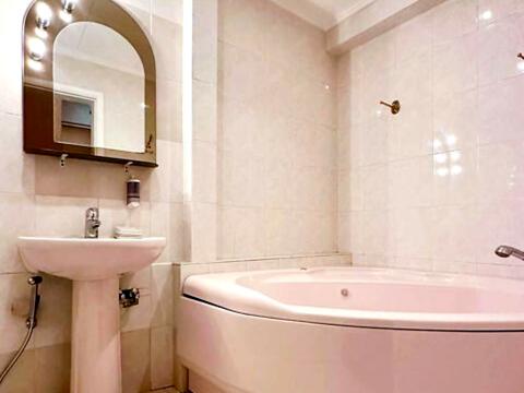 квартира за адресою Олександра Кониського вул., 30