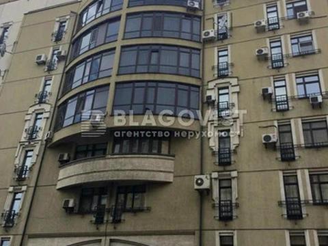 комерційна за адресою Бульварно-Кудрявська вул. (Воровського), 36