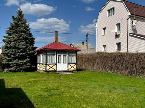 будинок за адресою Правика