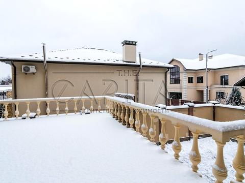будинок за адресою Лобановського вул.