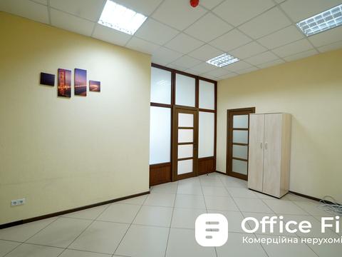 коммерческая по адресу Антоновича ул. (Горького), 33в