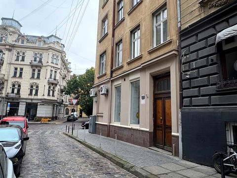 коммерческая по адресу Грушевского ул., 11