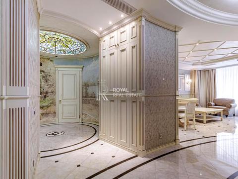 квартира за адресою Інститутська вул., 18