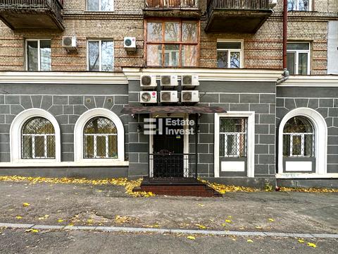 комерційна за адресою Космічна вул., 4/11