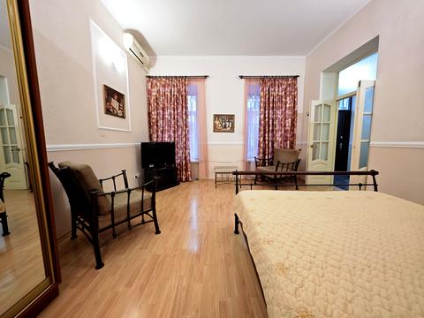 квартира за адресою Єврейська вул. (Бебеля), 19