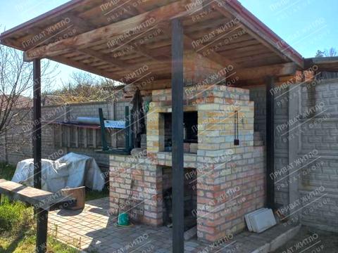 дом по адресу с. Бруновка, центральна, 1