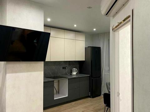квартира за адресою Перлинна вул., 8