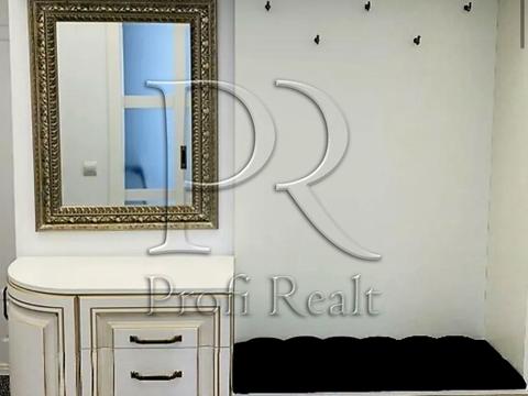 квартира по адресу Круглоуниверситетская ул., 13