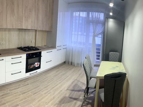 квартира по адресу Героев Небесной Сотни просп., 16/10