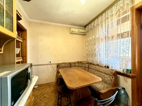 квартира по адресу Драгоманова ул., 40-Б