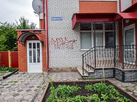 комерційна за адресою Новий Світ вул., 77