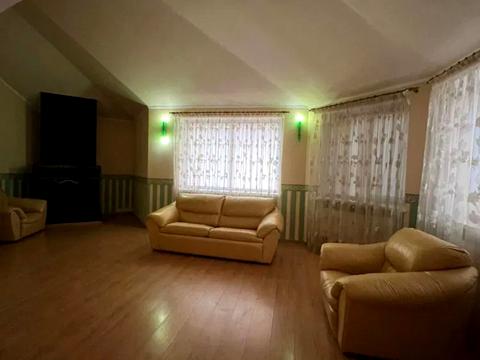 будинок за адресою Михайла Янгеля вул., 8