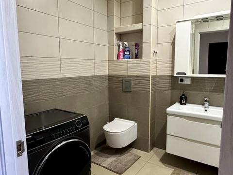 квартира за адресою Весняна вул., 12