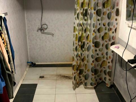 комерційна за адресою Івана Макуха вул., 2