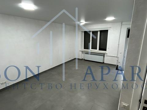 коммерческая по адресу Набережно-Крещатицкая ул., 35