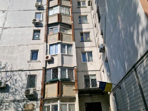 квартира за адресою Князя Володимира Великого просп., 88