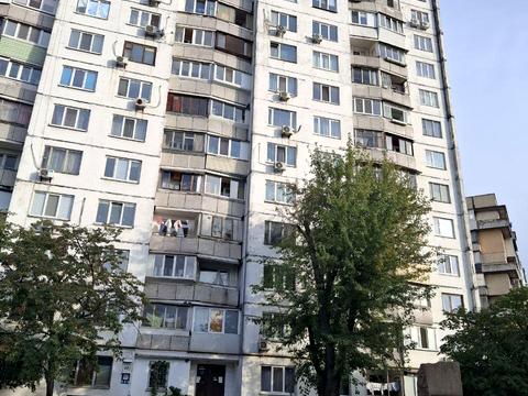 квартира за адресою Братиславська вул., 44/2