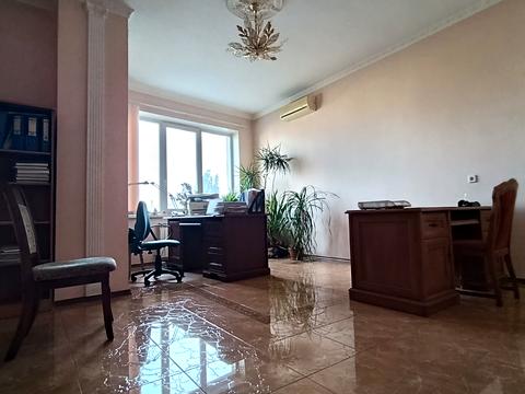 комерційна за адресою Генерала Алмазова вул. (Кутузова), 46/2
